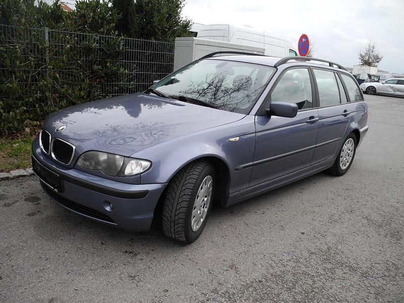 Gebraucht BMW 316 115 PS (84 kW) 2003 Grau Kombi