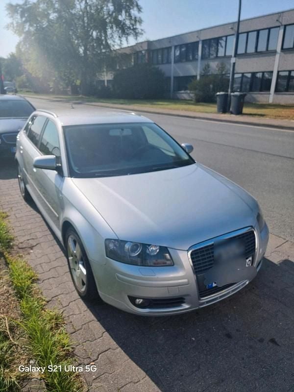 Grau Gebraucht 2008 Audi A3 Sportback Kleinwagen | 4.999 € (Etwas zu teuer) - Bild 1/4