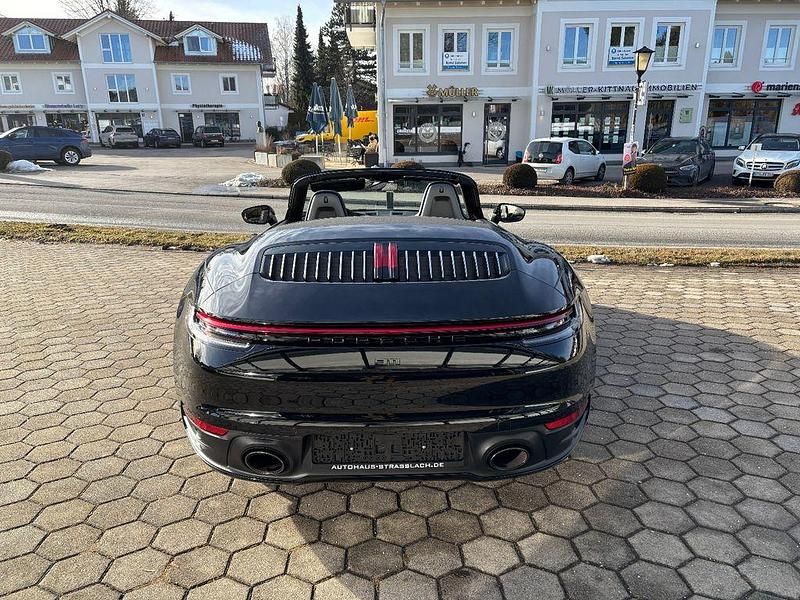 Gebraucht Porsche 911 Carrera 4 Cabriolet 385 PS (283 kW) 2020 Schwarz Cabrio