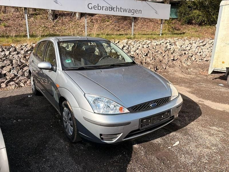 Gebraucht Ford Focus Viva 75 PS (55 kW) 2004 Silber Limousine