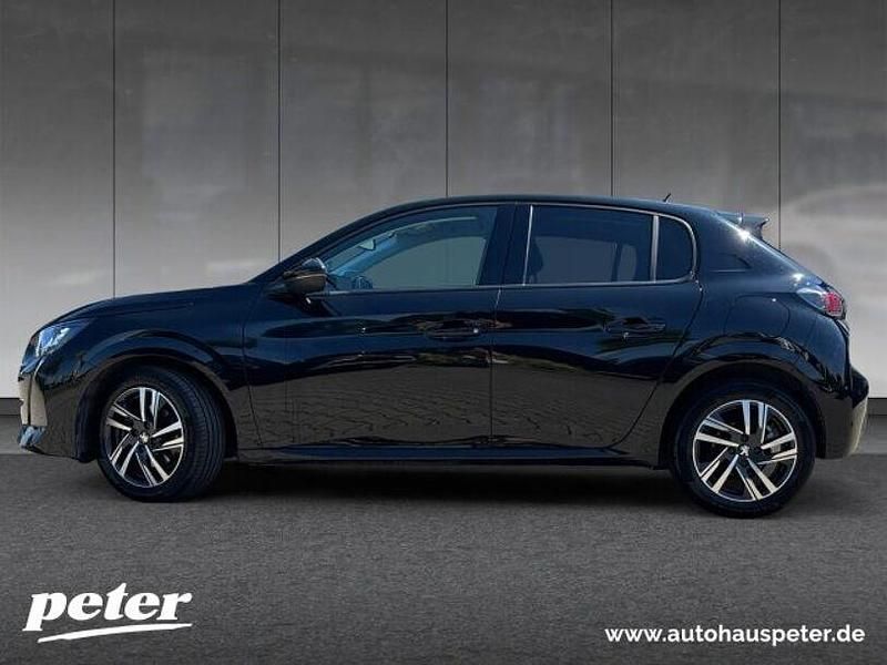 Gebraucht Peugeot 208 101 PS (74 kW) 2023 Met. perla nera schwarz Kleinwagen