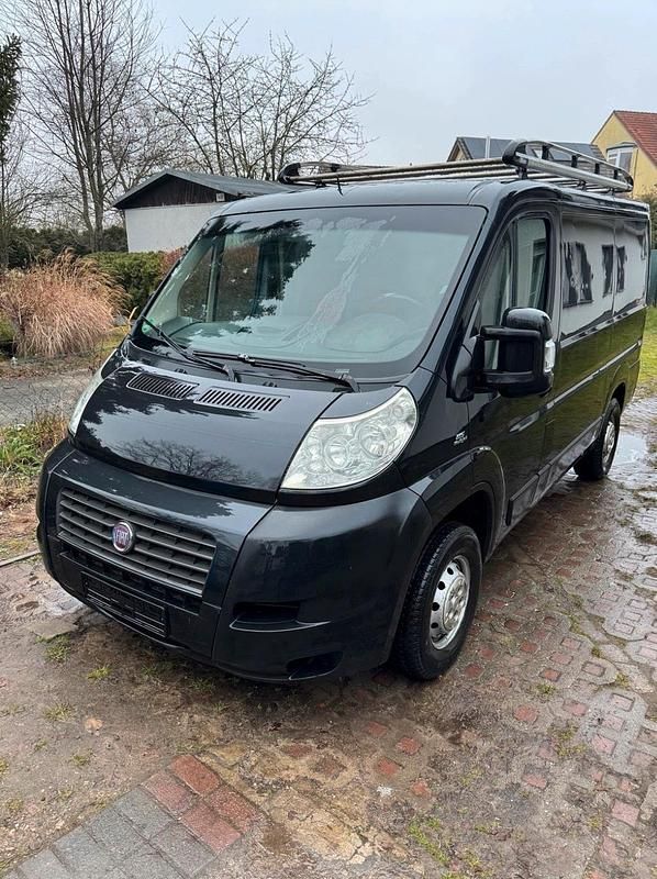 Schwarz Gebraucht 2011 Fiat Ducato Van | 4.750 € (Superpreis) - Bild 1/4