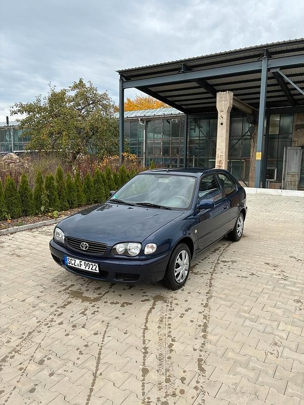 Gebraucht 2000 Toyota Corolla Kleinwagen | 2.000 € (Guter Preis) - Bild 1/4