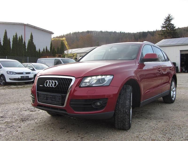 Rot Gebraucht 2009 Audi Q5 Comfort SUV | 7.900 € (Guter Preis) - Bild 1/3