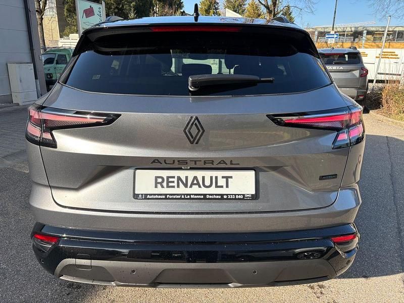 Neu Renault Austral Esprit Alpine 200 PS (147 kW) 2026 Grau kqg + schwarz gne SUV