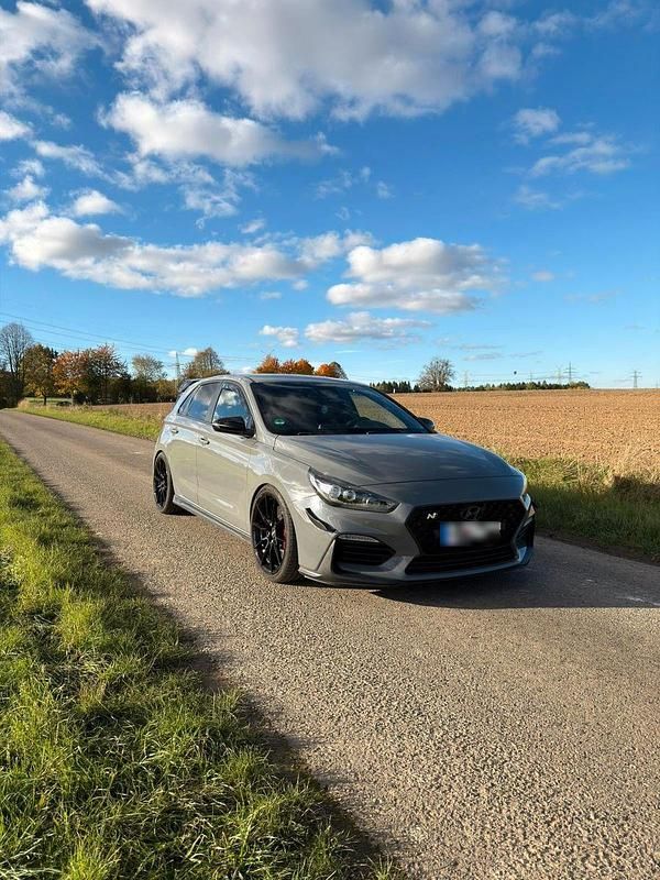 Gebraucht Hyundai i30 275 PS (202 kW) 2019 Grau Limousine