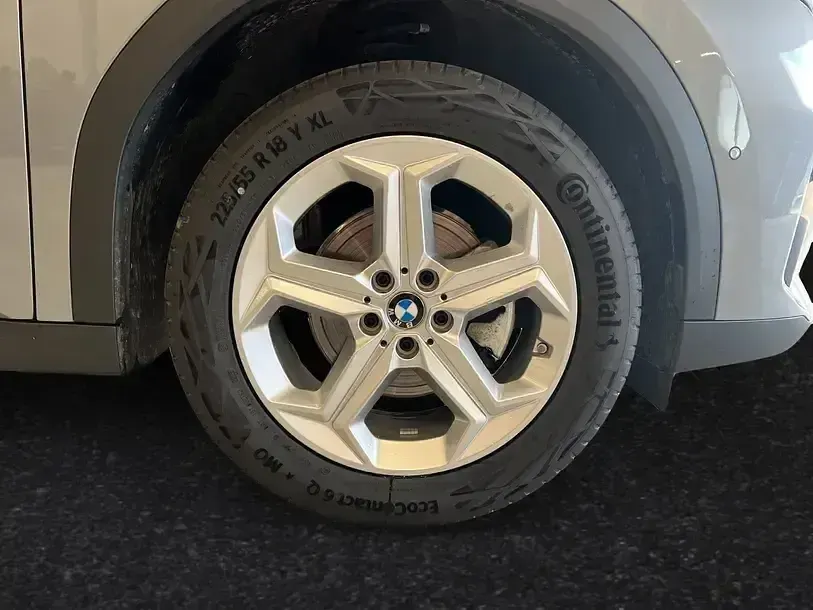 Gebraucht BMW X2 Efficient Dynamics 163 PS (119 kW) 2025 Grau SUV