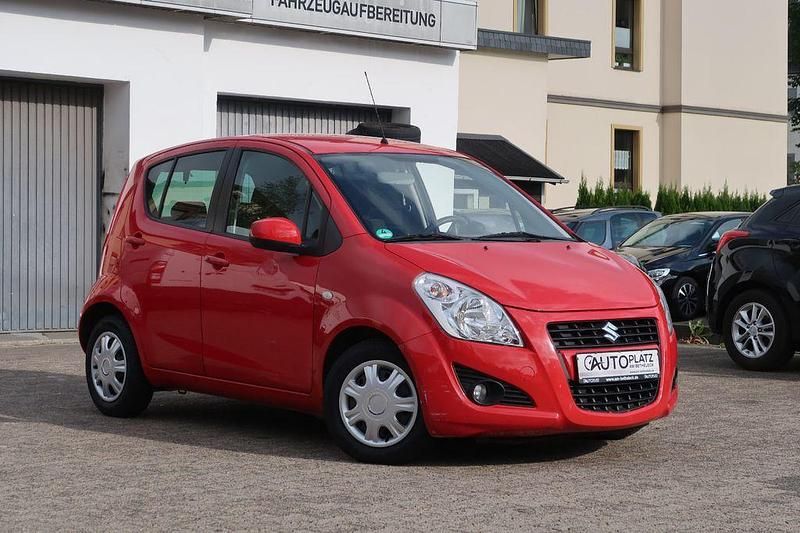 Rot Gebraucht 2013 Suzuki Splash Kleinwagen | 2.950 € (Fairer Preis) - Bild 1/4
