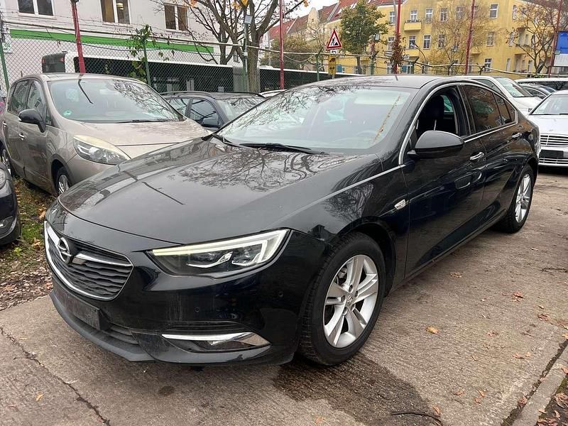 Gebraucht Opel Insignia Innovation 110 PS (80 kW) 2017 Onyx schwarz Limousine