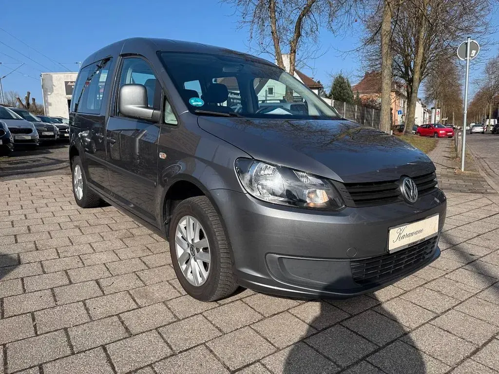 Second-hand VW Caddy Team 86 CP (63 kW) 2015 Gri Monovolum
