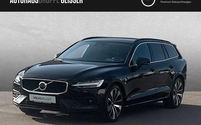 Schwarz Gebraucht 2024 Volvo V60 Core Kombi | 34.750 € (Superpreis) - Bild 1/4