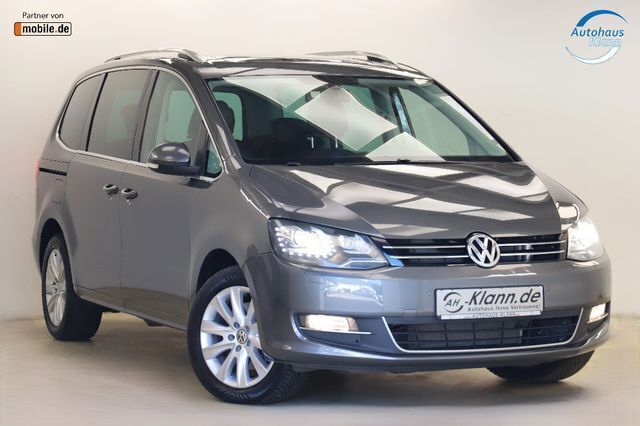 Grau Gebraucht 2011 VW Sharan Highline Van / Kleinbus | 14.999 € (Teuer) - Bild 1/4