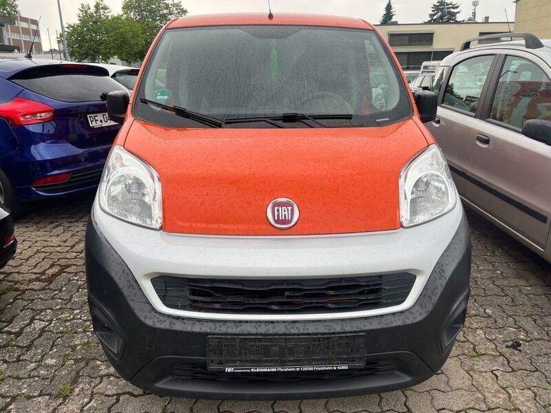 Orange Gebraucht 2019 Fiat Fiorino Van / Kleinbus | 3.999 € (Superpreis) - Bild 1/1