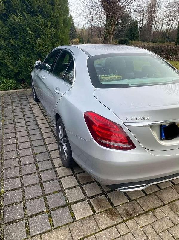 Gebraucht Mercedes C200 Avantgarde 136 PS (100 kW) 2016 Limousine