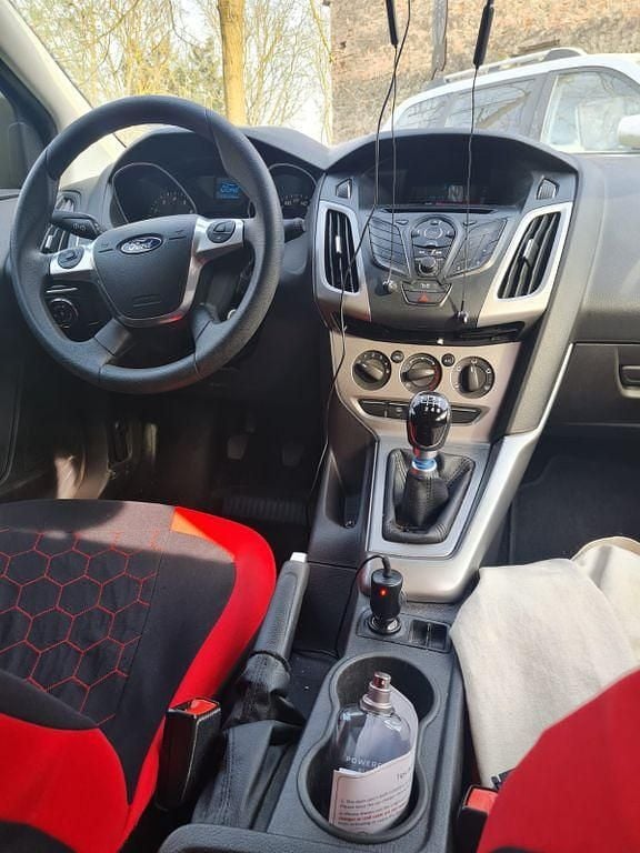 Gebraucht Ford Ecosport Titanium 125 PS (91 kW) 2014 Weiß SUV