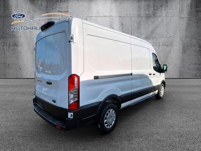 Używany Ford Transit Trend 131 KM (96 kW) 2021 Biały Van