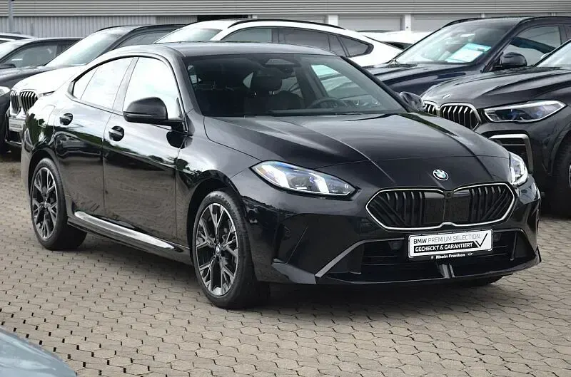 Gebraucht BMW 220 M Sport 150 PS (110 kW) 2025 Schwarz Coupé