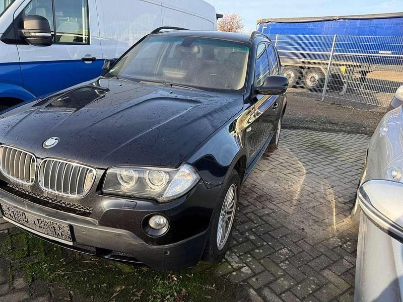 Gebraucht BMW X3 Exclusive 177 PS (130 kW) 2010 Black sapphire metallic SUV