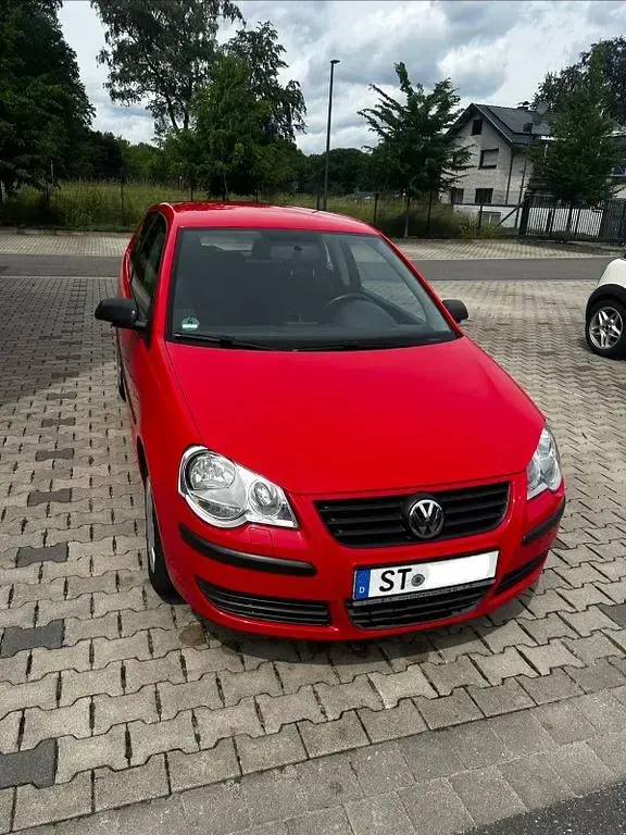 Gebraucht VW Polo Trendline 64 PS (47 kW) 2005 Rot Kleinwagen