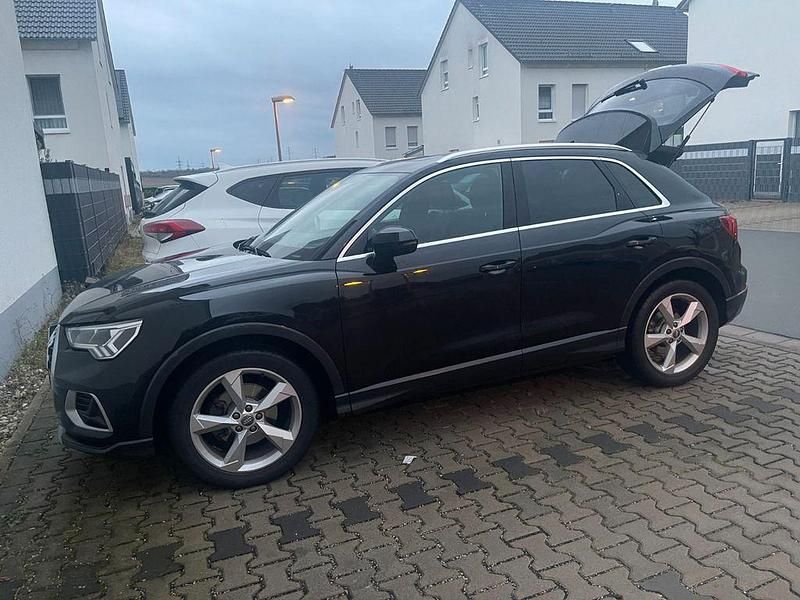 Gebraucht Audi Q3 S-Line 150 PS (110 kW) 2019 Schwarz SUV
