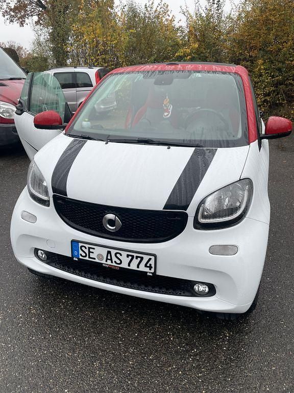 Weiß Gebraucht 2017 Smart ForTwo Cabrio Passion Cabrio | 11.300 € (Guter Preis) - Bild 1/4