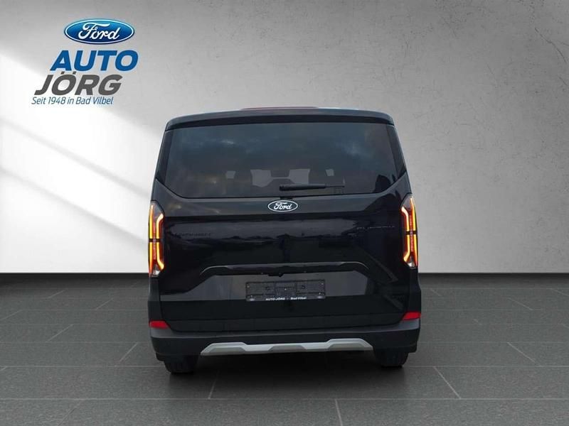 Neu Ford Tourneo 170 PS (125 kW) 2025 Schwarz Kombi