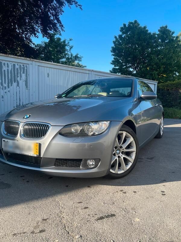 Grau Gebraucht 2007 BMW 335 Cabriolet Cabrio | 9.500 € (Superpreis) - Bild 1/4
