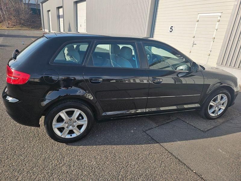 Gebraucht Audi A3 Attraction 160 PS (117 kW) 2009 Schwarz Kleinwagen