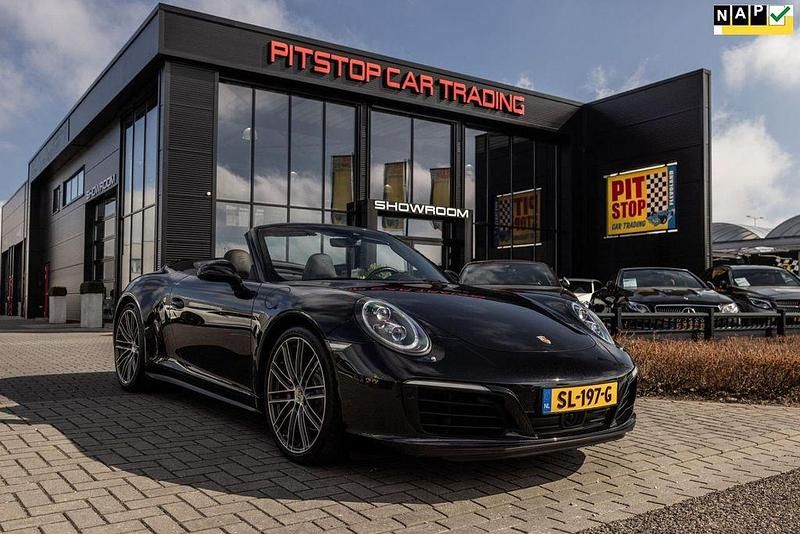 Schwarz Gebraucht 2017 Porsche 911 Carrera 4S Cabriolet Cabrio | 105.991 € (Guter Preis) - Bild 1/3