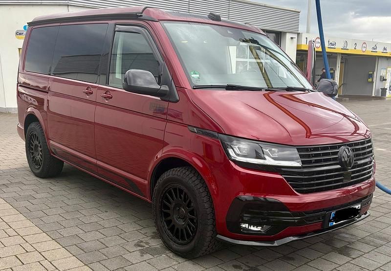 Rot Gebraucht 2022 VW T6.1 Black Edition Van | 69.999 € - Bild 1/4