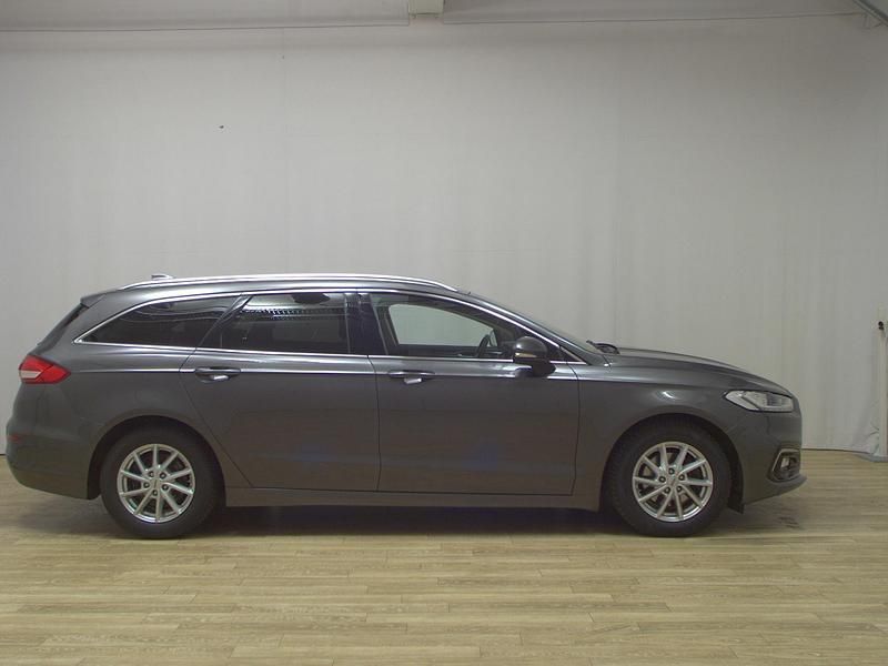 Grau Gebraucht 2022 Ford Mondeo Titanium Kombi | 12.880 € (Superpreis) - Bild 1/4