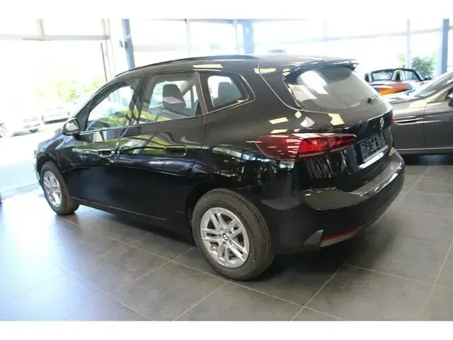Gebraucht BMW 216 122 PS (89 kW) 2025 Schwarz Kombi