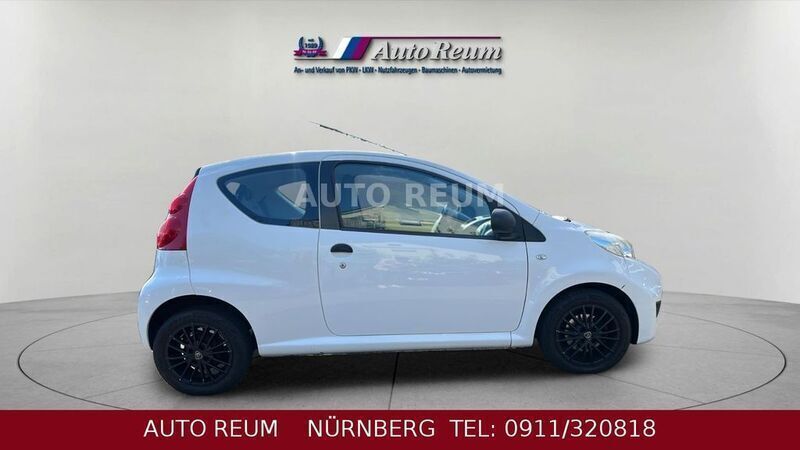 Gebraucht Peugeot 107 Filou 68 PS (50 kW) 2010 Weiß Kleinwagen