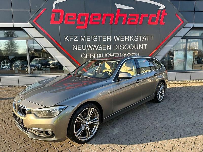 Gebraucht BMW 320 Luxury Line 190 PS (139 kW) 2016 Silber Kombi