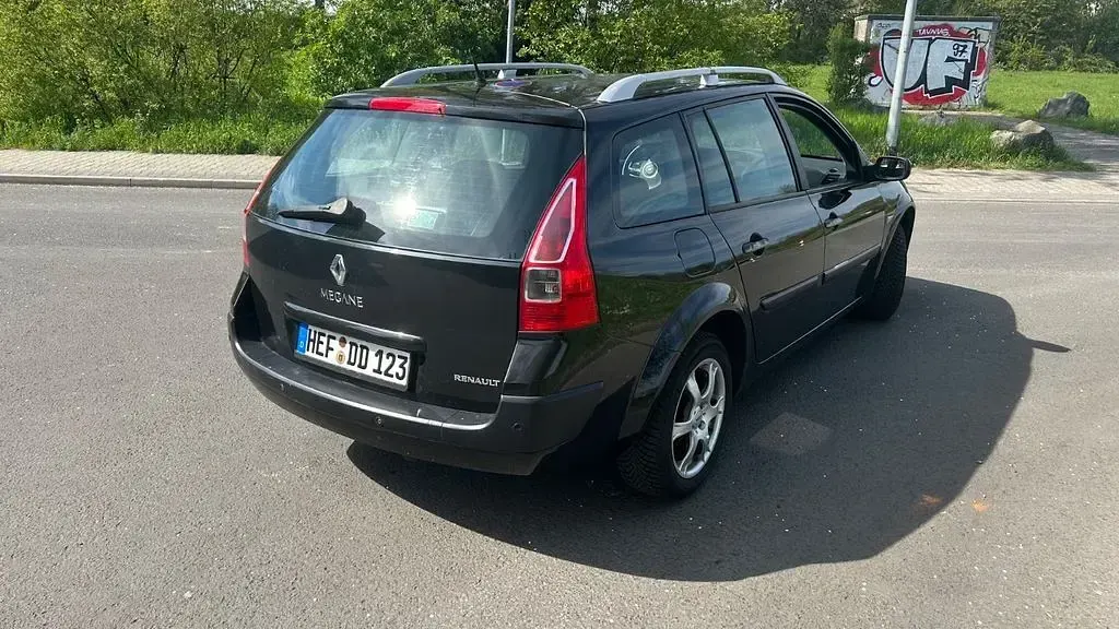 Gebraucht Renault Mégane 135 PS (99 kW) 2008 Schwarz Kombi