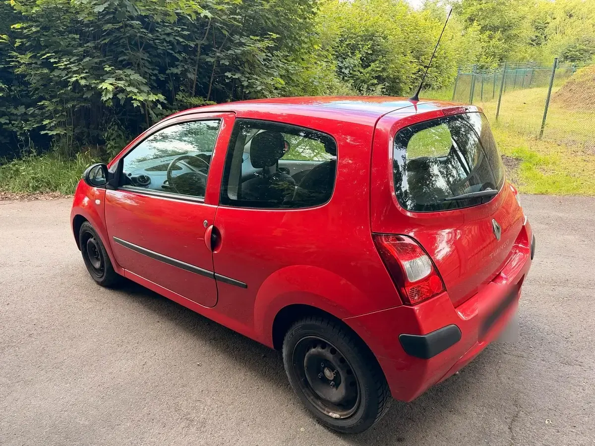 Gebraucht Renault Twingo 58 PS (42 kW) 2008 Rot Kleinwagen