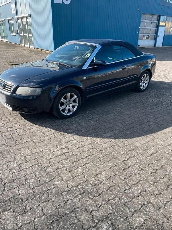 Gebraucht Audi A4 Cabriolet 170 PS (125 kW) 2002 Blau Cabrio