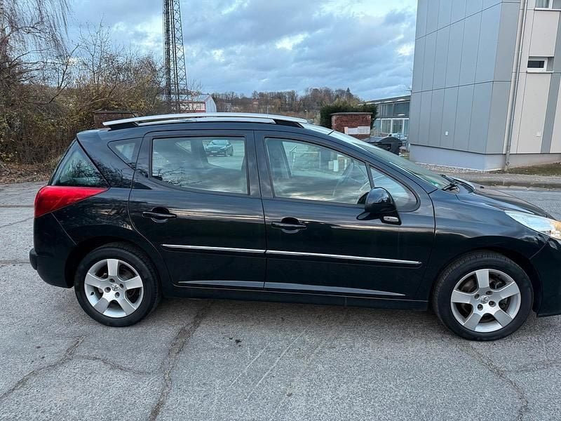 Gebraucht Peugeot 207 120 PS (88 kW) 2012 Schwarz Kombi