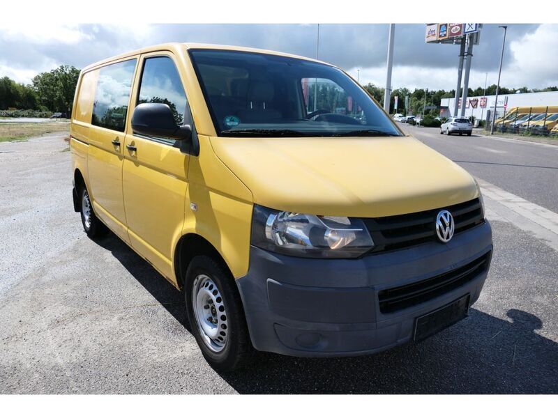 Gebraucht VW T5 84 PS (61 kW) 2010 Ginstergelb r1032 Van