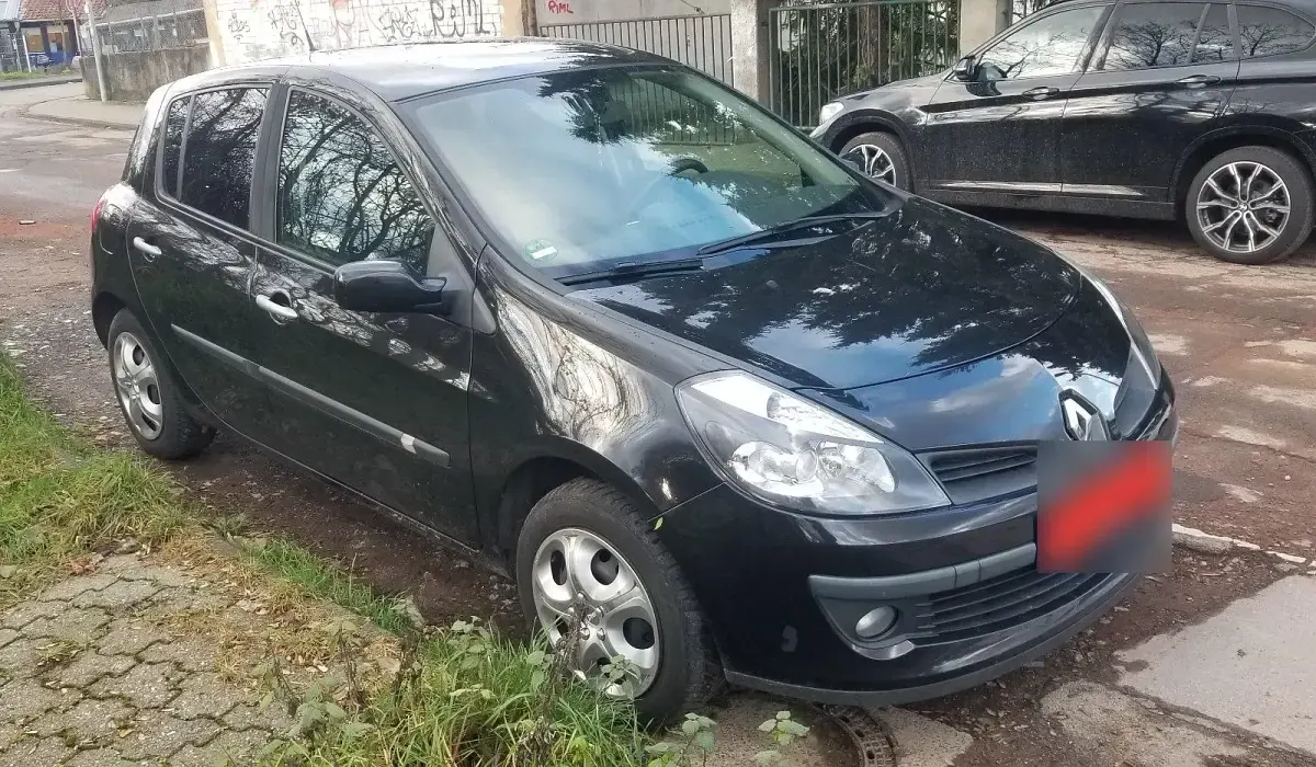 Brugt Renault Clio II 110 HK (80 kW) 2008 Sort Sedan