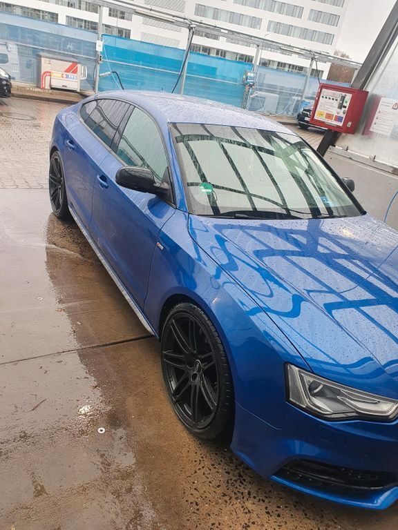 Blau Gebraucht 2015 Audi A5 Sportback Limousine | 13.950 € (Fairer Preis) - Bild 1/4