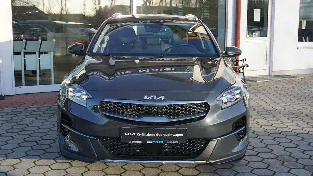 Gebraucht Kia XCeed Spirit 160 PS (117 kW) 2022 Grau SUV