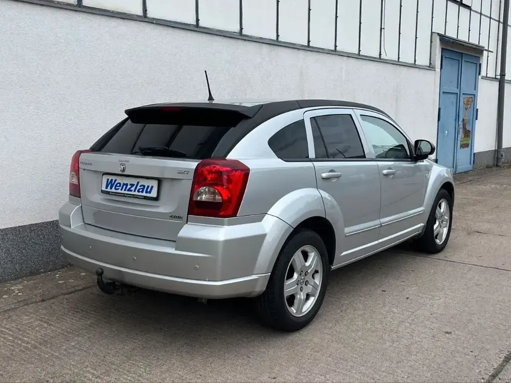 Gebraucht Dodge Caliber SXT 140 PS (102 kW) 2009 Silber Kleinwagen