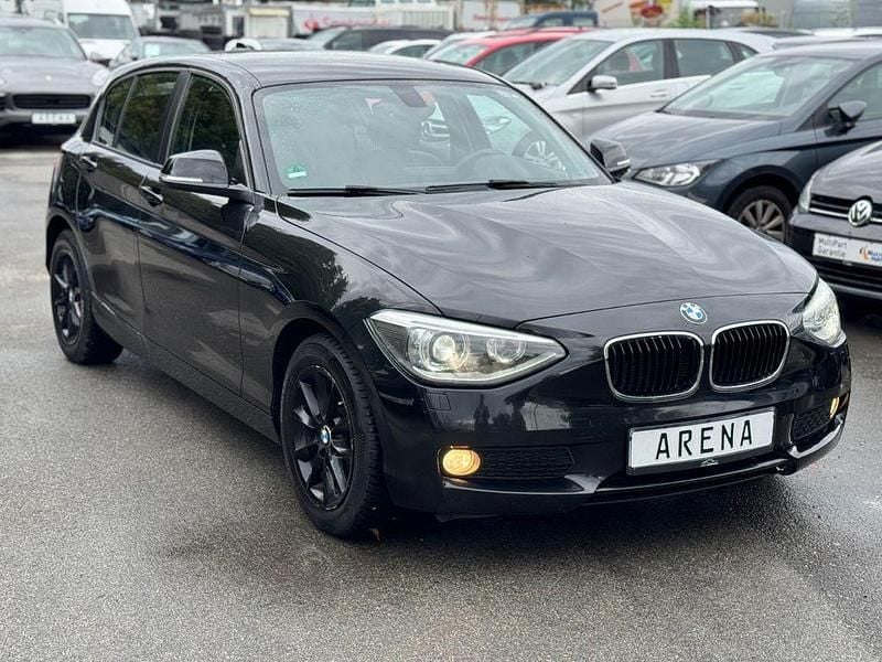 Gebraucht BMW 118 Advantage 143 PS (105 kW) 2015 Schwarz Kleinwagen