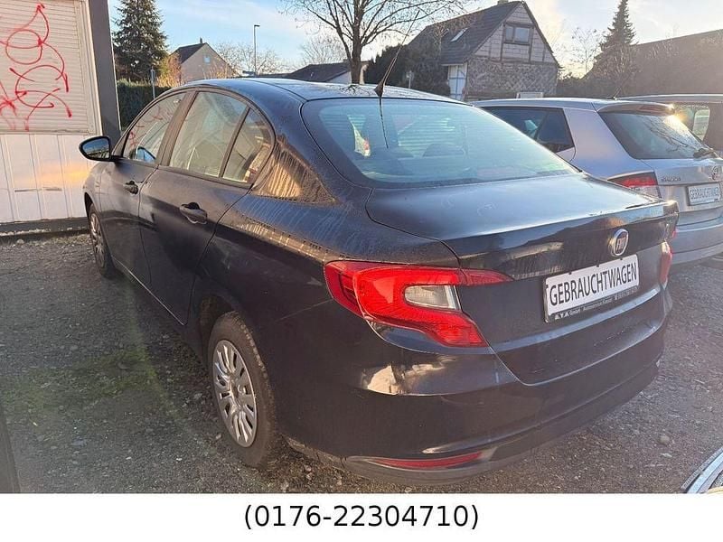 Gebraucht Fiat Tipo Pop 95 PS (69 kW) 2017 Schwarz Limousine