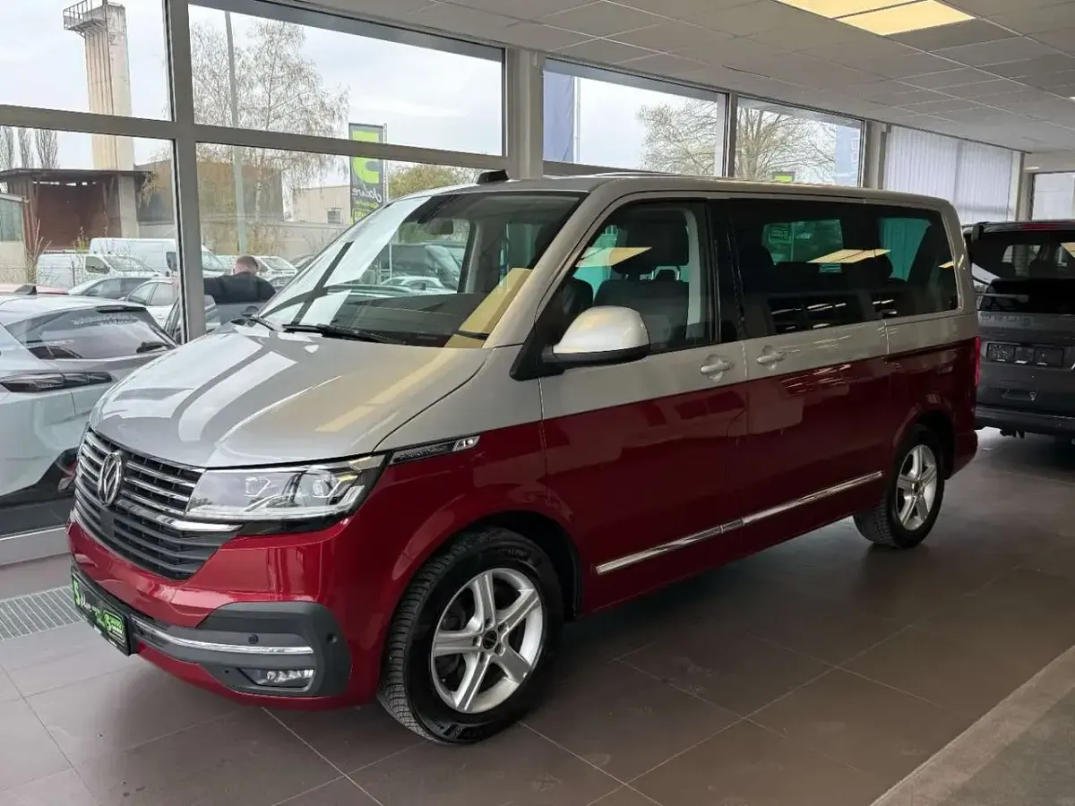 Gebraucht VW Multivan Generation Six 204 PS (150 kW) 2022 2farbenlackierung metallic: Van / Kleinbus