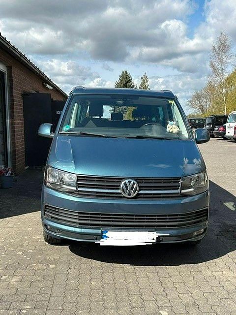 Gebraucht VW California Beach 150 PS (110 kW) 2017 Grün Van