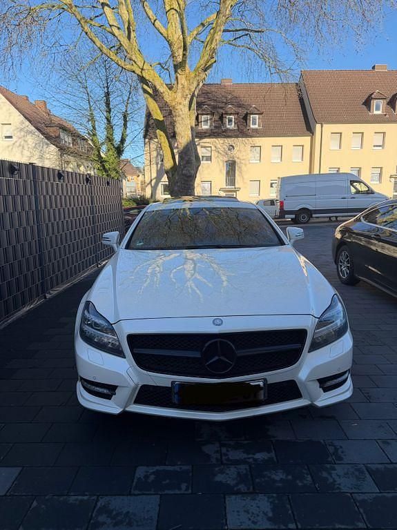Gebraucht Mercedes CLS350 265 PS (194 kW) 2012 Weiß Limousine