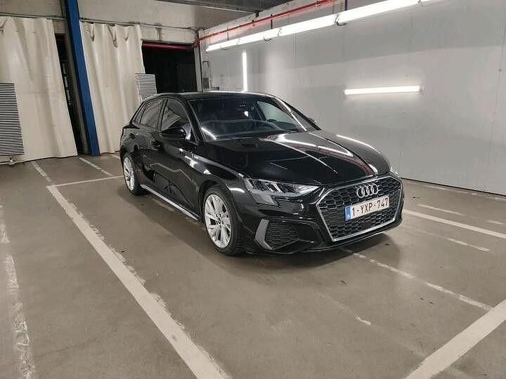 Gebraucht Audi A3 S-Line 116 PS (85 kW) 2021 Schwarz Limousine