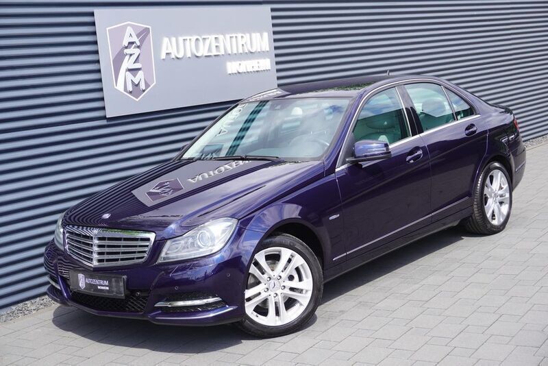Blau Gebraucht 2011 Mercedes C200 Avantgarde Limousine | 6.990 € (Guter Preis) - Bild 1/4